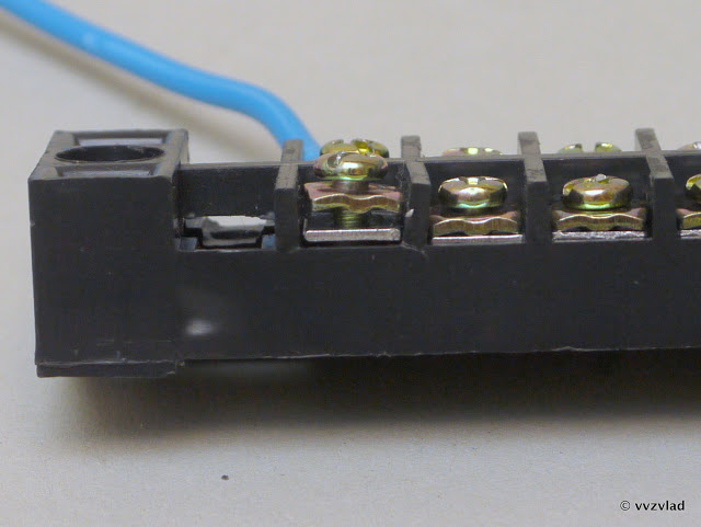 Opportunity mast shadow visible from orbit