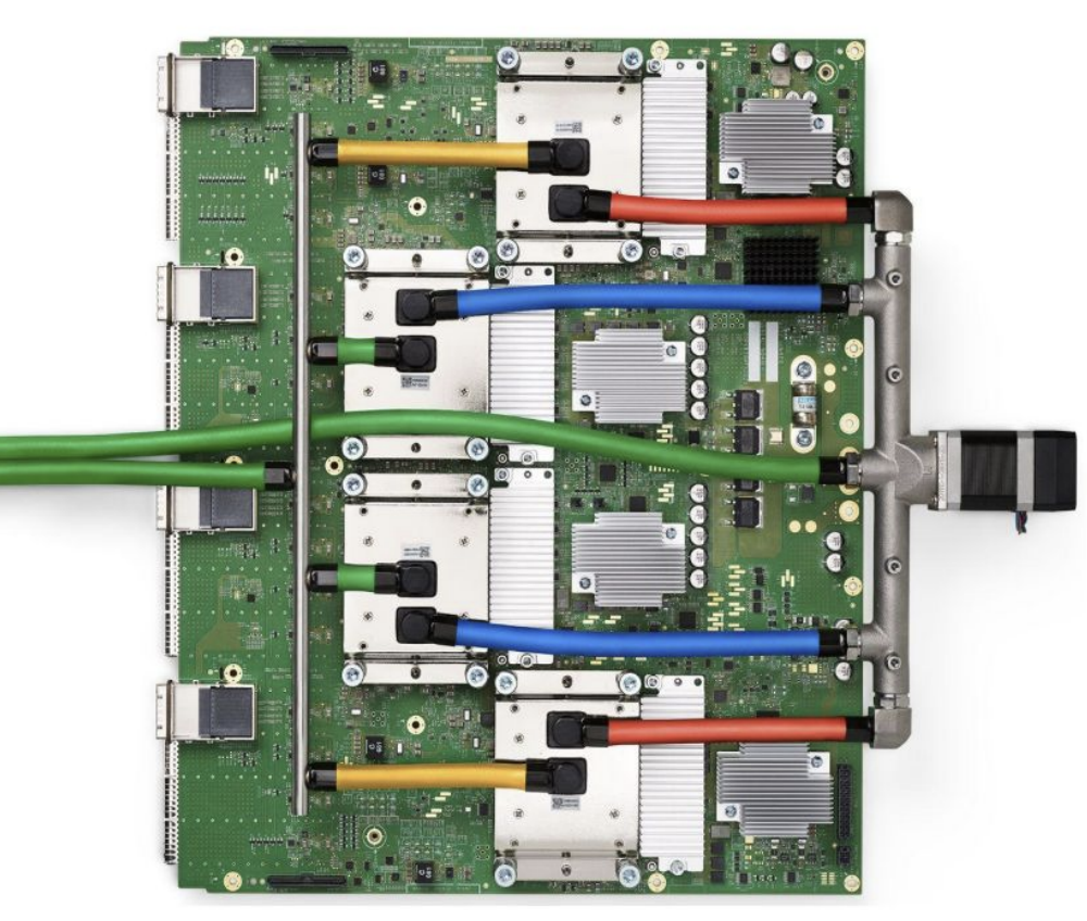 8 TPU pods photograph