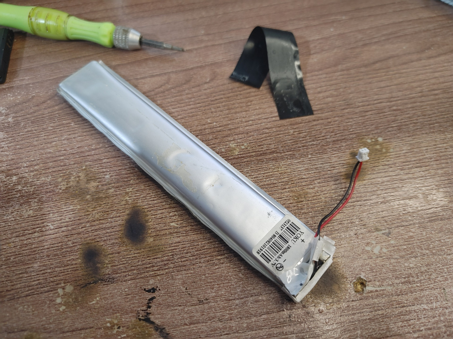 Illustration for The rarest miniature ARM laptop from Korea that can turn into a tablet - look at the Inkel MU-d