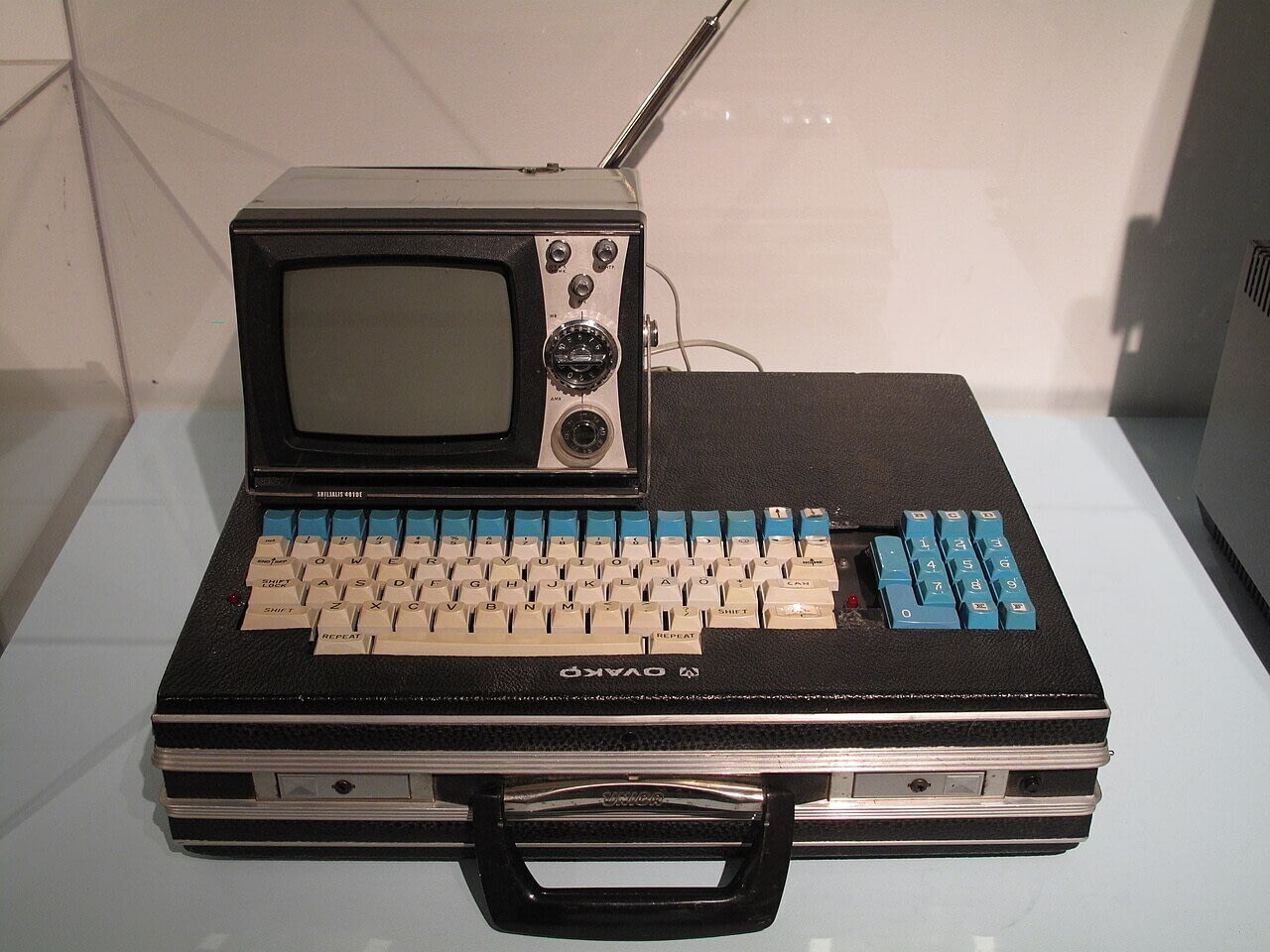 Telmac 1800. Финский мини-компьютер. Telmac 1800. Финский мини-компьютер.