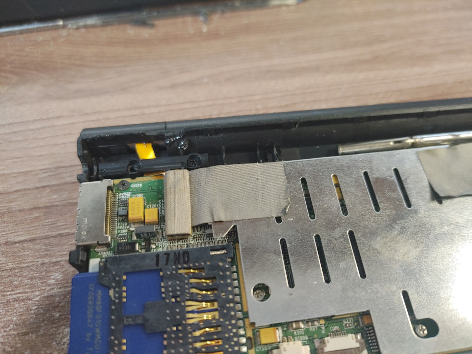 Illustration for The rarest miniature ARM laptop from Korea that can turn into a tablet - look at the Inkel MU-d