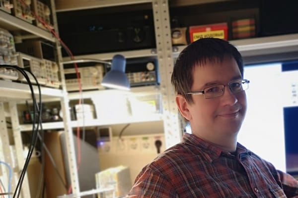 How One Person Created a Series of Highly Complex Instruments